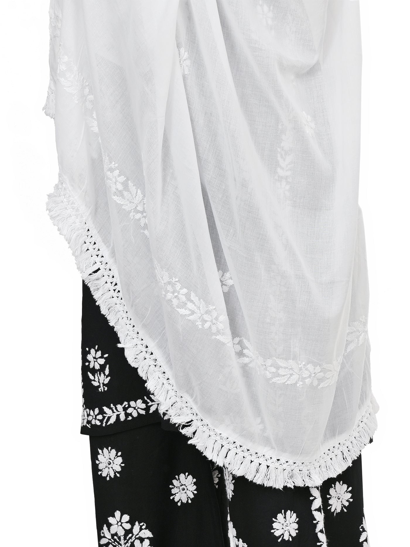 MS CHIKAN ARTS Women's Cotton Chikankari with Lace Border Dupatta