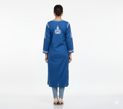 Lucknowi Chikankari Kurti Featuring Hand Embroidery