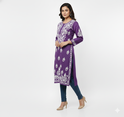 Lucknowi Chikankari Kurti Featuring Hand Embroidery
