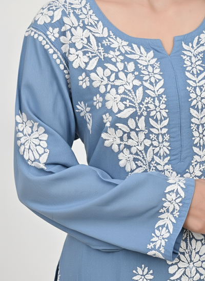 MS CHIKAN ARTS Women's Rayon Full Sleeve Lucknowi Chikankari Hand Work Round Neck Kurti