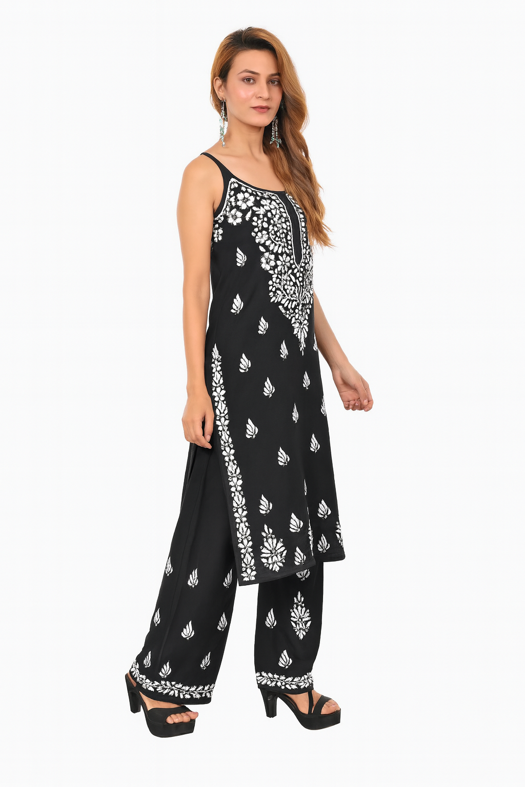MS CHIKAN ARTS Women's Rayon Sleeveless Kurti with Palazzo Set, Lucknowi Chikankari Hand Embroidery